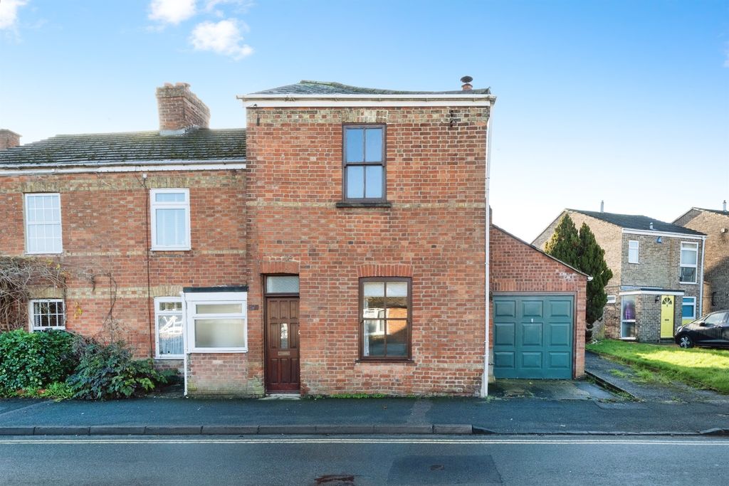 Property photo 1 of 19