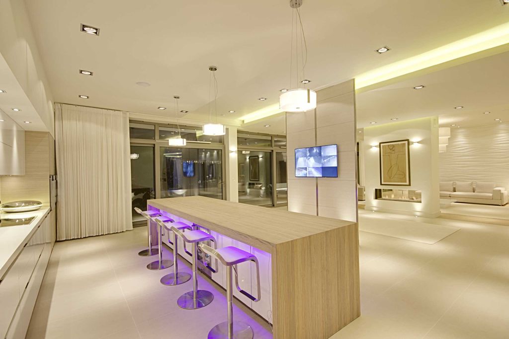 Property photo 3 of 25 Photo