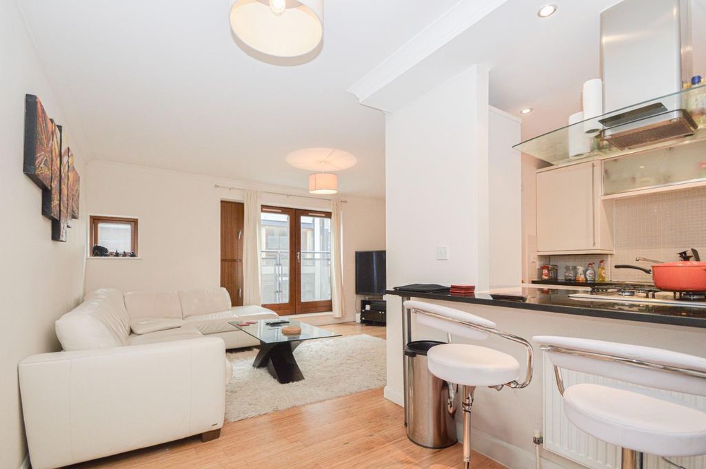 Property photo 2 of 9 9.Jpg