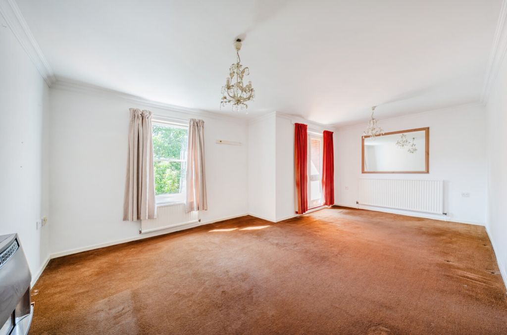 Property photo 3 of 24 1502585 (11)