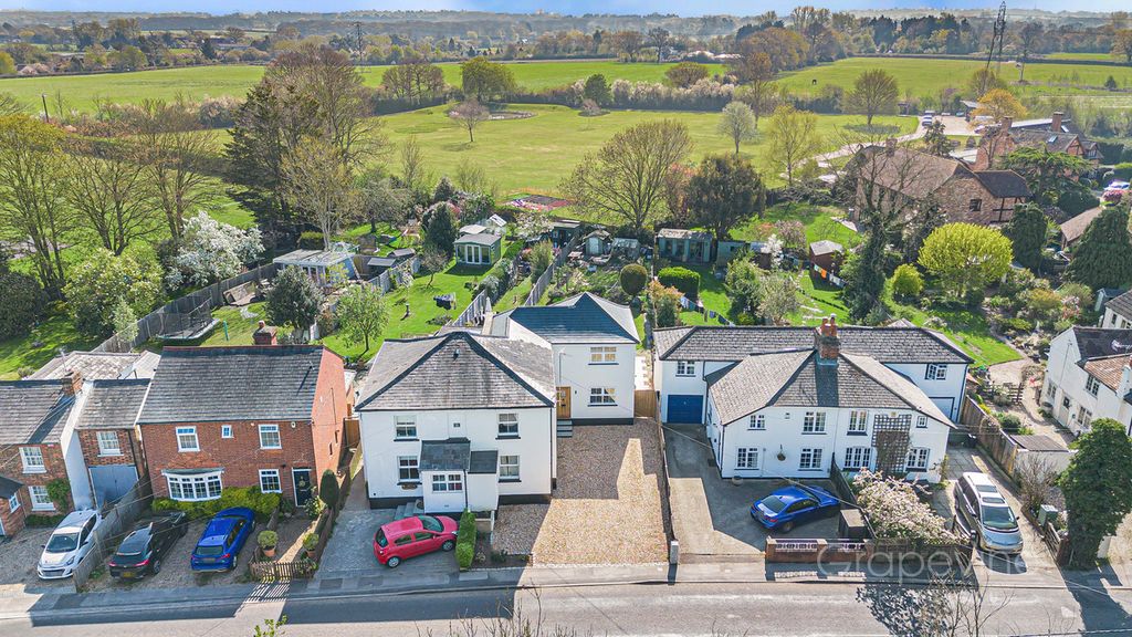 Additional image 26 of 4 bed semi-detached house for saleDavis Street, Hurst RG10