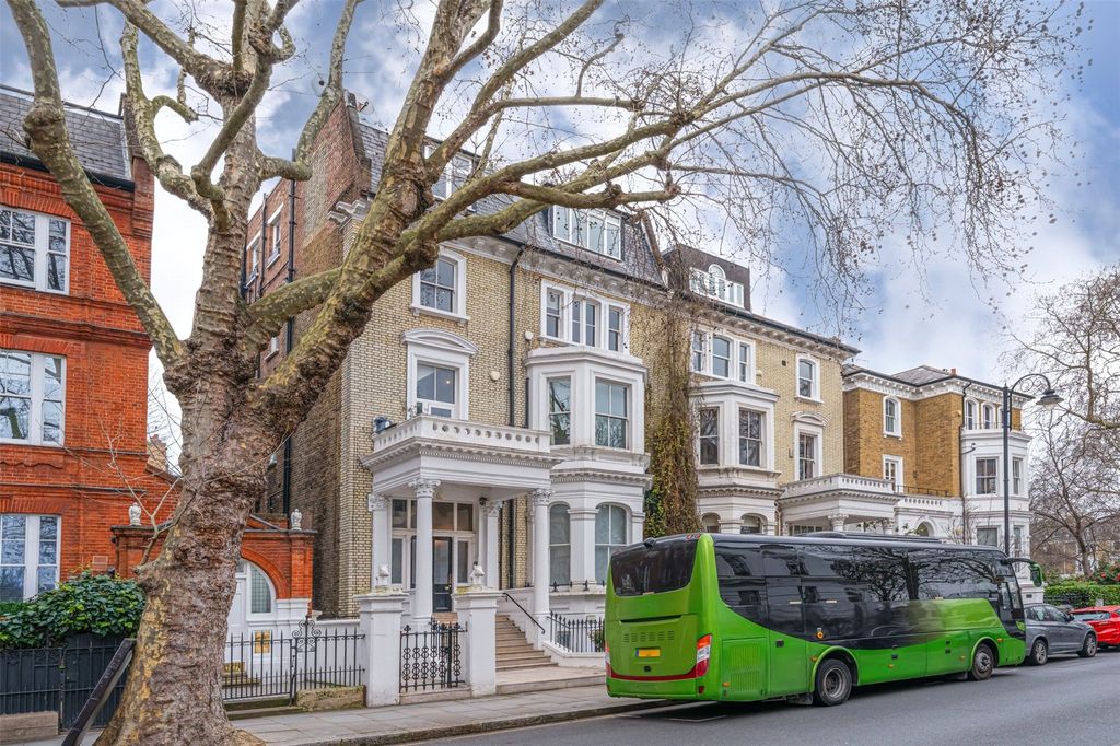 Property photo 3 of 18 Picture No. 17