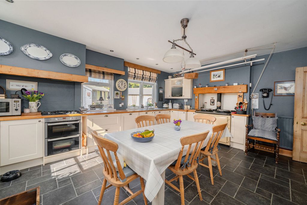 Additional image 9 of 5 bed detached house for saleNew Dixton Road, Monmouth NP25