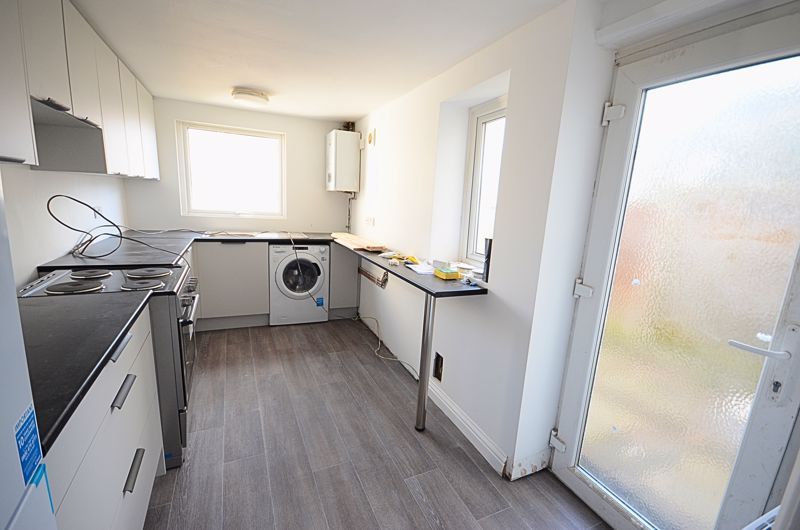 Property photo 2 of 10 Photo 5