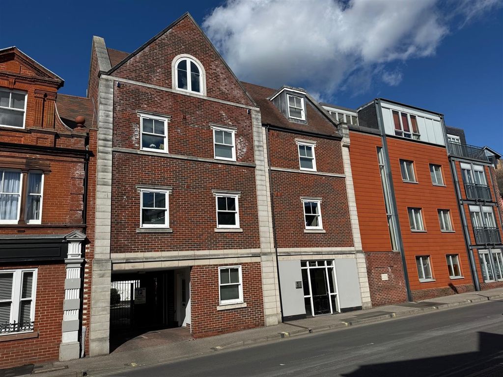 Property photo 1 of 15 Front.Jpg