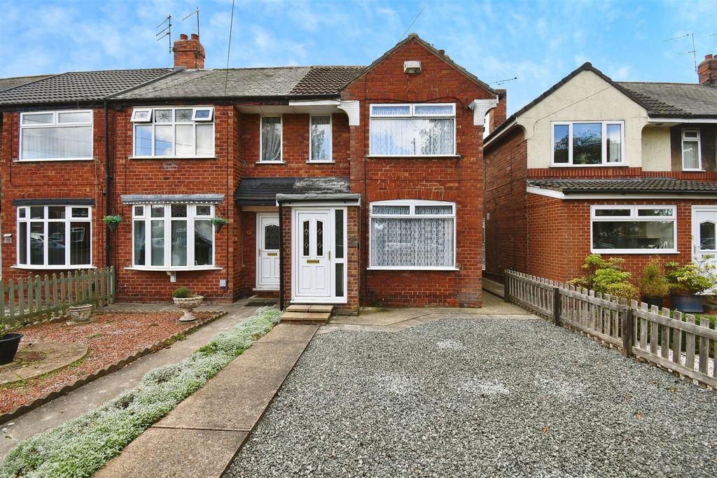 Property photo 1 of 13 B79Fe515-U 20 20 2827 29.Jpg