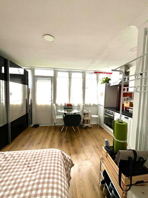 Property photo 2 of 7