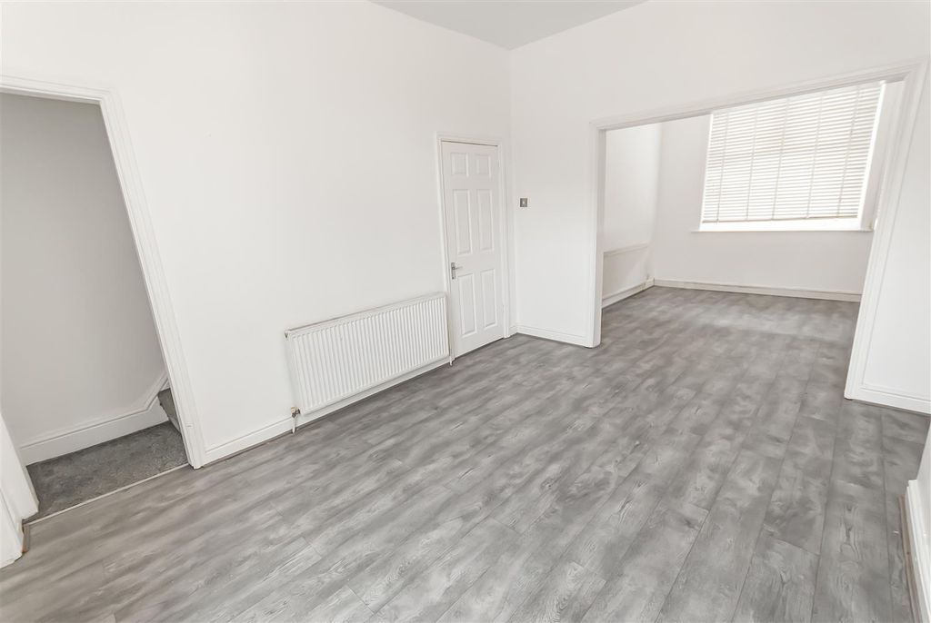 Property photo 1 of 10 Open Aspect.Jpg