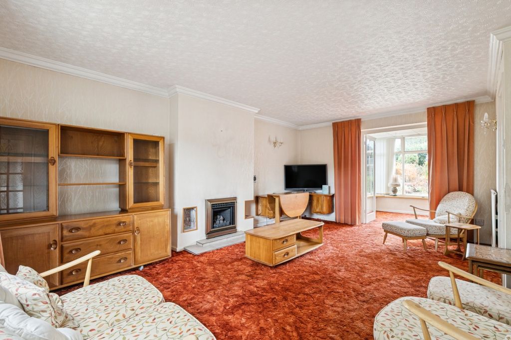 Property photo 3 of 15 4859954