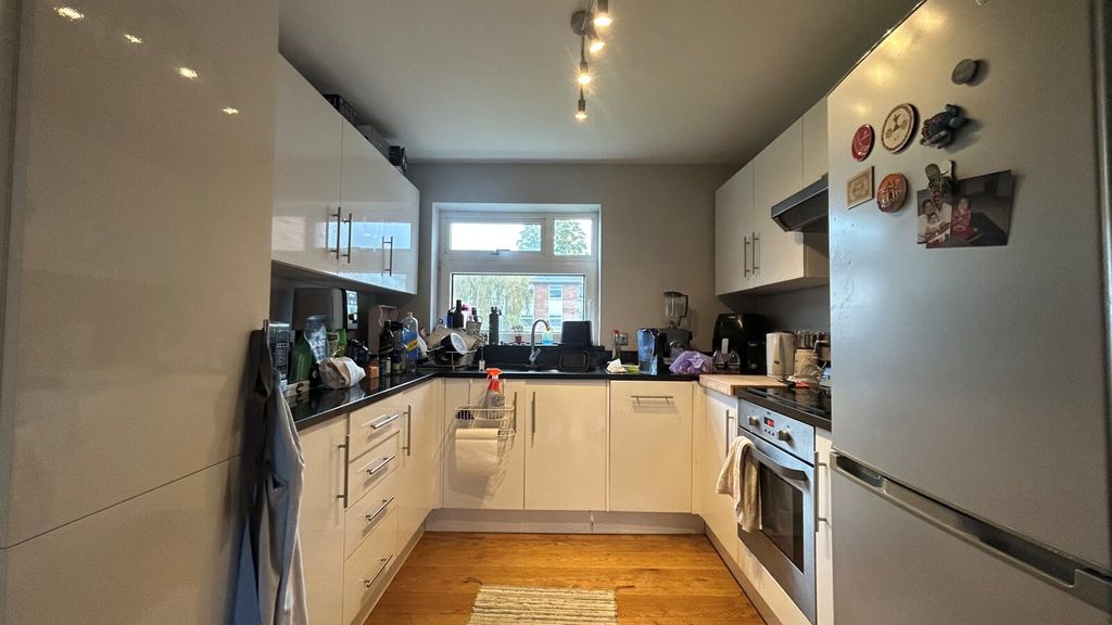 Property photo 3 of 9 Picture No. 05