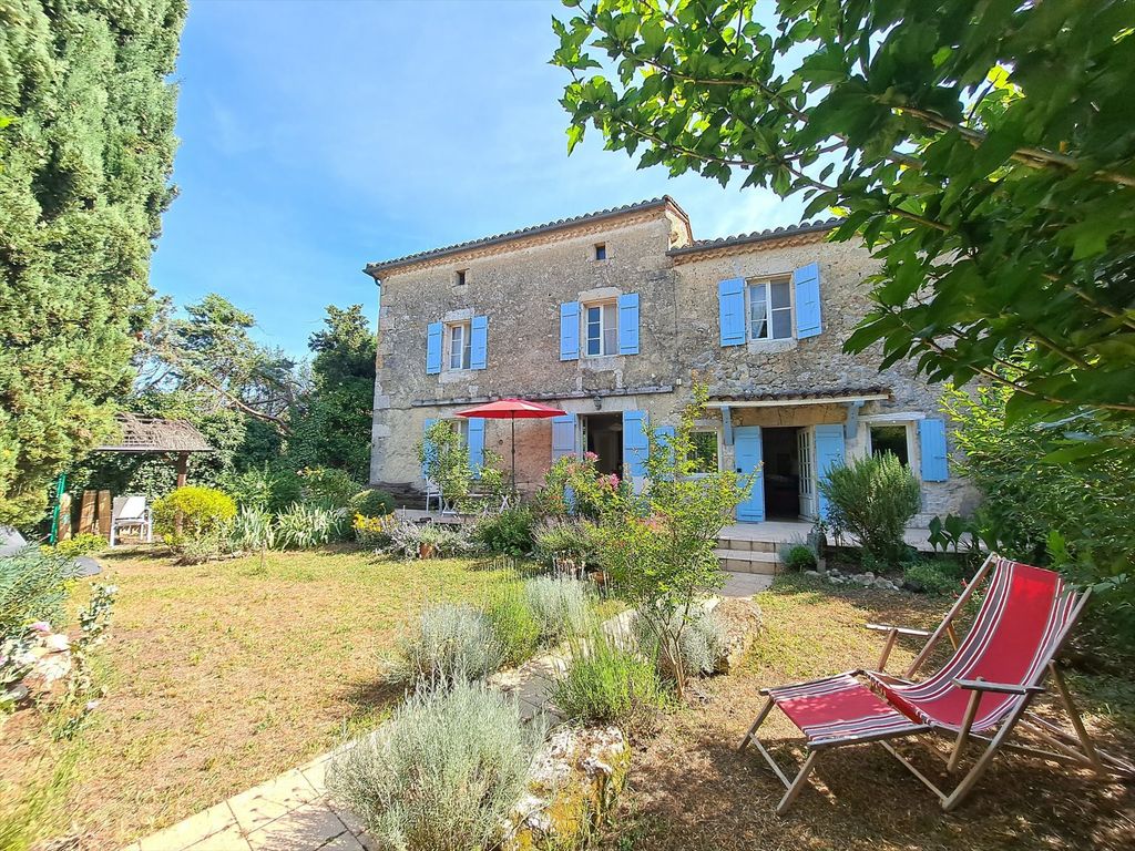 Property photo 1 of 25 Charming Stone Property In The Heart Of A Peaceful Hamlet