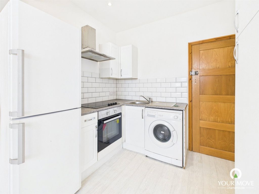 Property photo 1 of 7 Picture No. 08