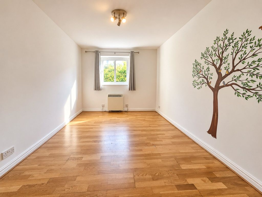 Property photo 3 of 9 Picture No. 21