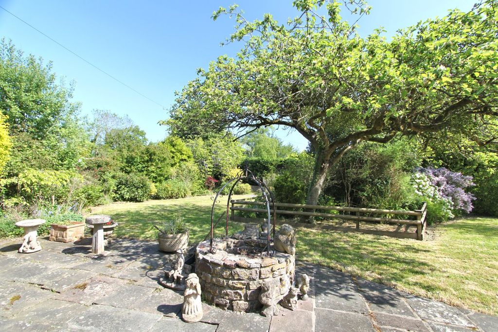 Property photo 3 of 20