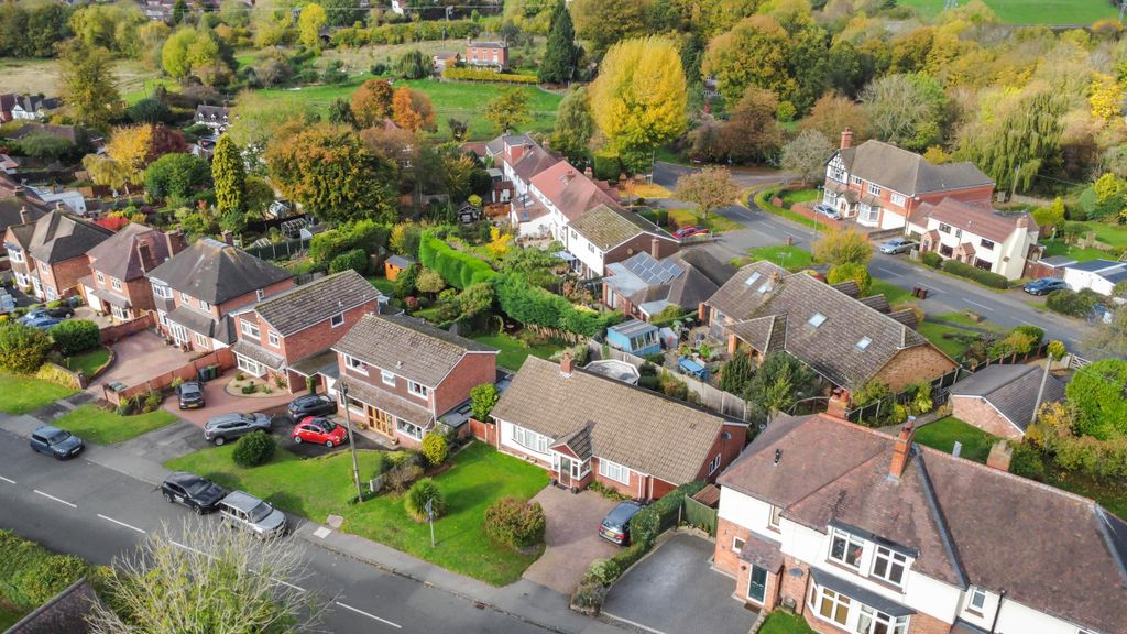 Property photo 2 of 24 Setting