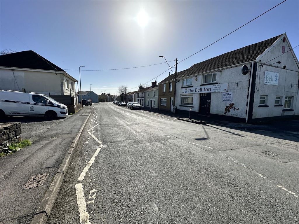 Property photo 2 of 24 Img_9475.Jpeg