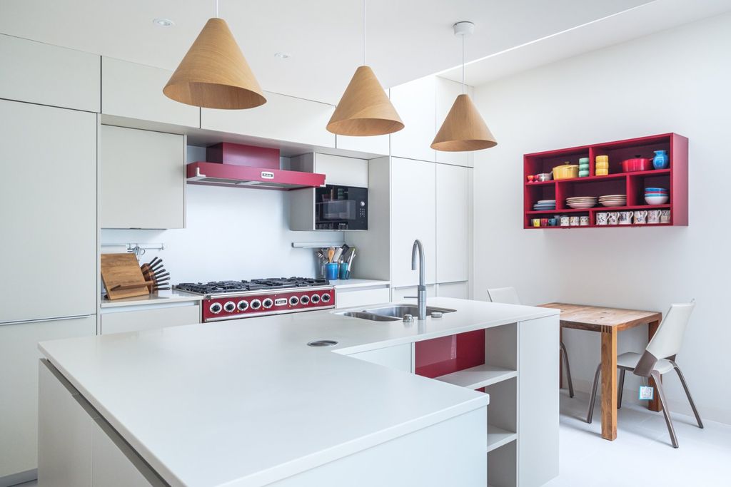 Property photo 2 of 29