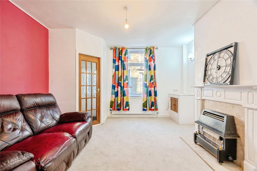 Property photo 2 of 15 Picture No. 03