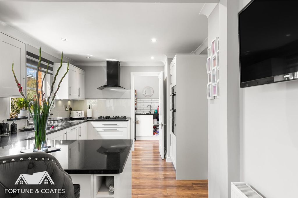 Property photo 3 of 23 Burleyhill_14.Jpg