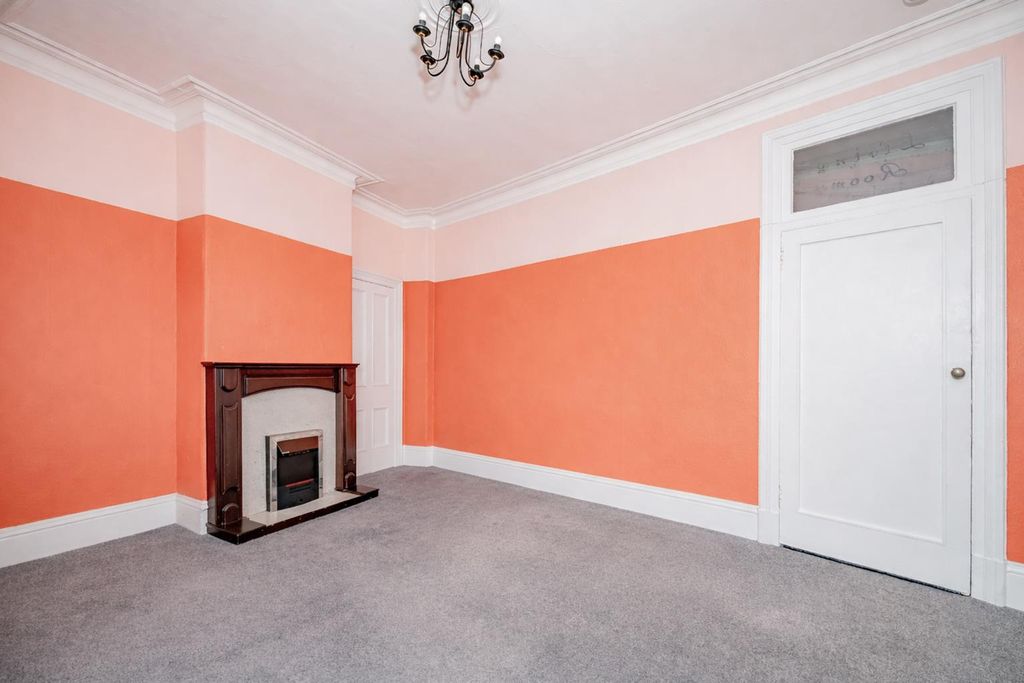 Property photo 3 of 15 59 Dock Street Dundee New Internals-3.Jpg