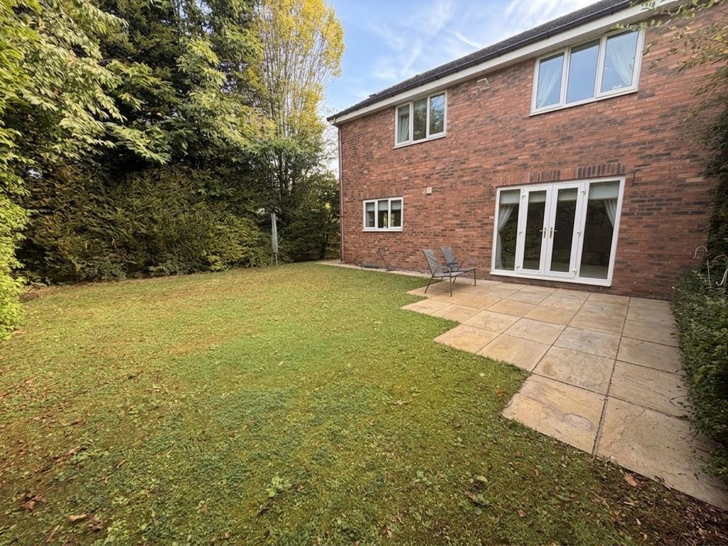 Property photo 3 of 21 Photograph