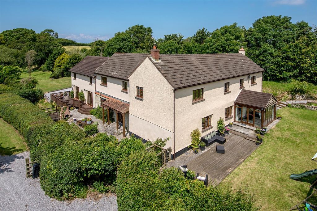 Property photo 1 of 32 Image70.Jpg