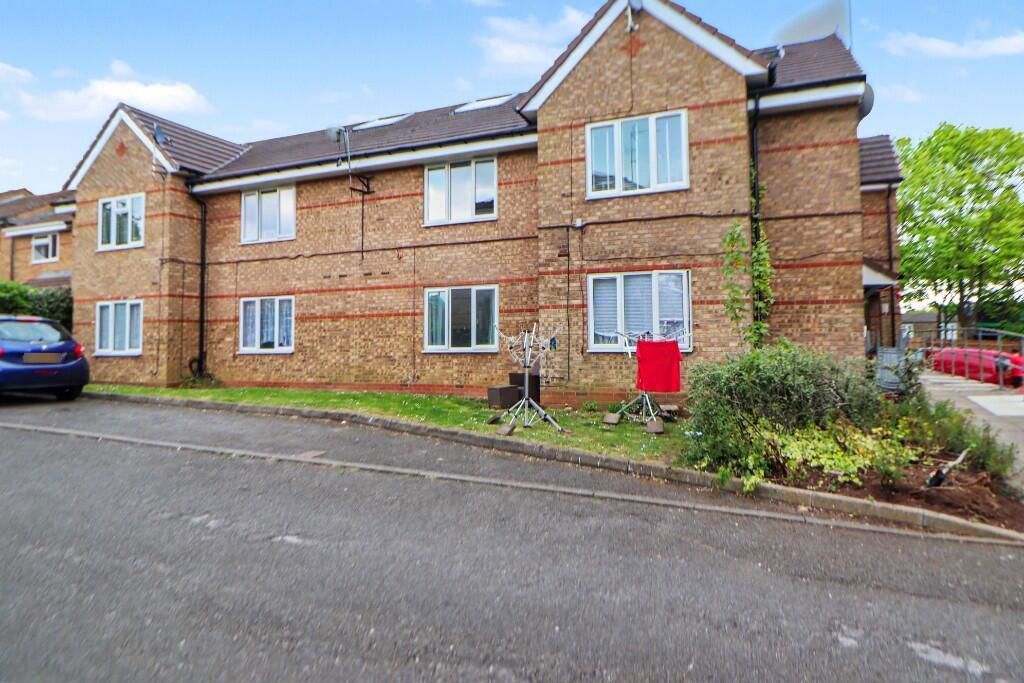 Property photo 1 of 5