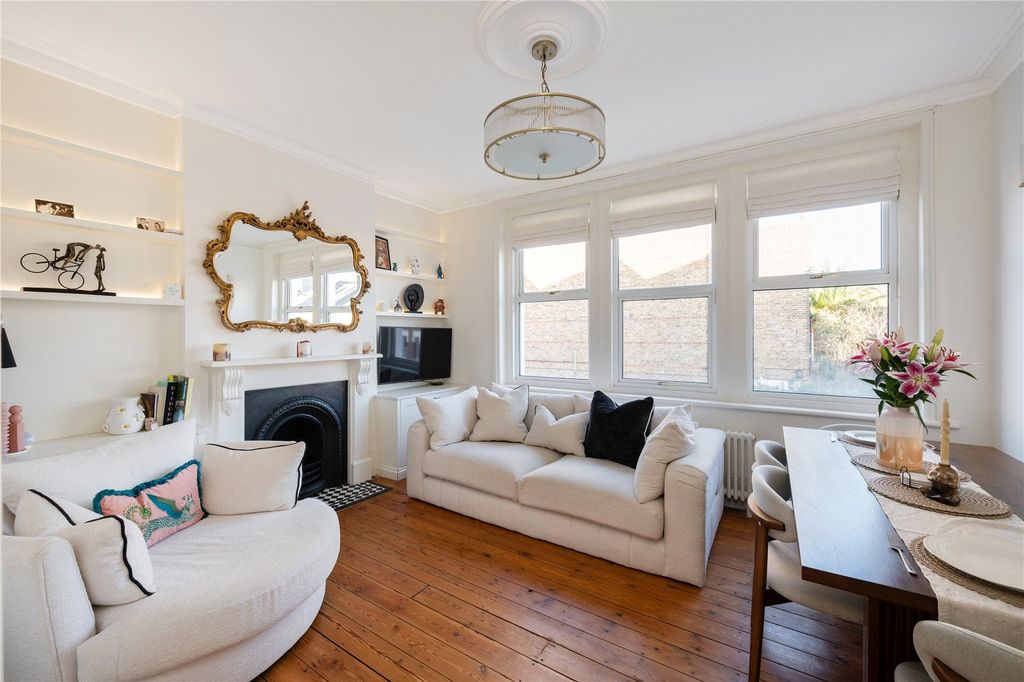 Property photo 2 of 21 Picture No. 02