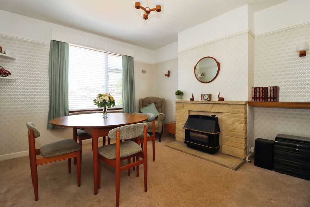 Property photo 3 of 19 Pbox-Img.Jpg