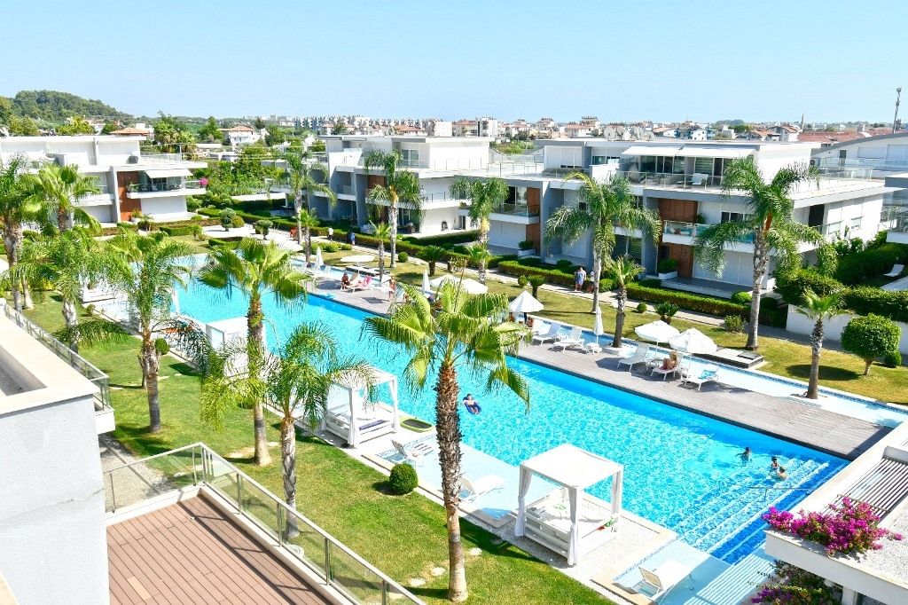 Property photo 1 of 23 Ready-To-Move Property For Sale In Manavgat, Antalya - A Beautiful Complex With Shared Pools