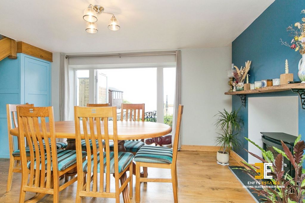 Additional image 16 of 4 bed end terrace house for saleHigh Street, Penmaenmawr LL34