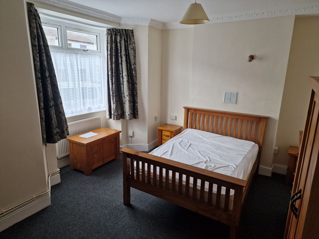 Property photo 3 of 8 Property