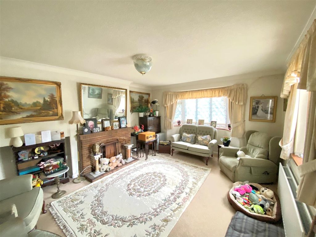 Property photo 3 of 24 Front Room 2.Jpg