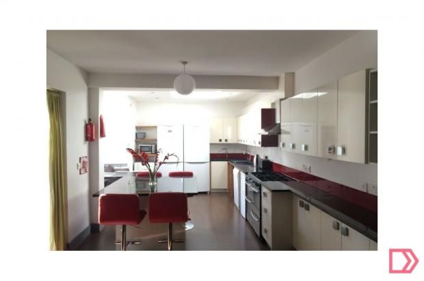 Property photo 2 of 10 1 (1).Jpg