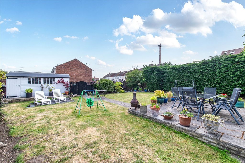 Property photo 1 of 27 Picture No. 33