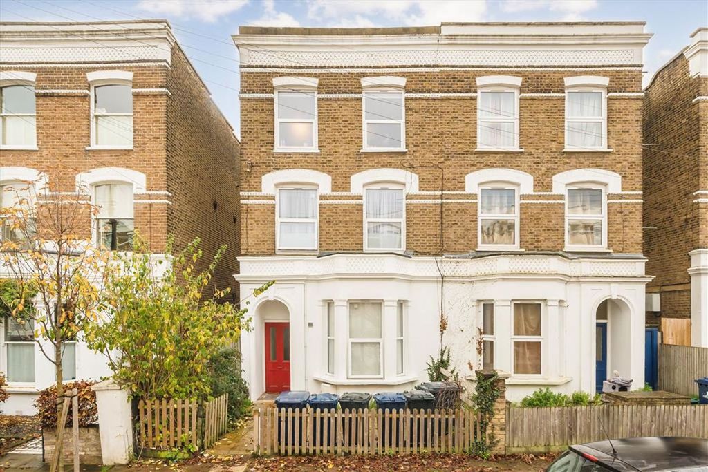 Property photo 1 of 4