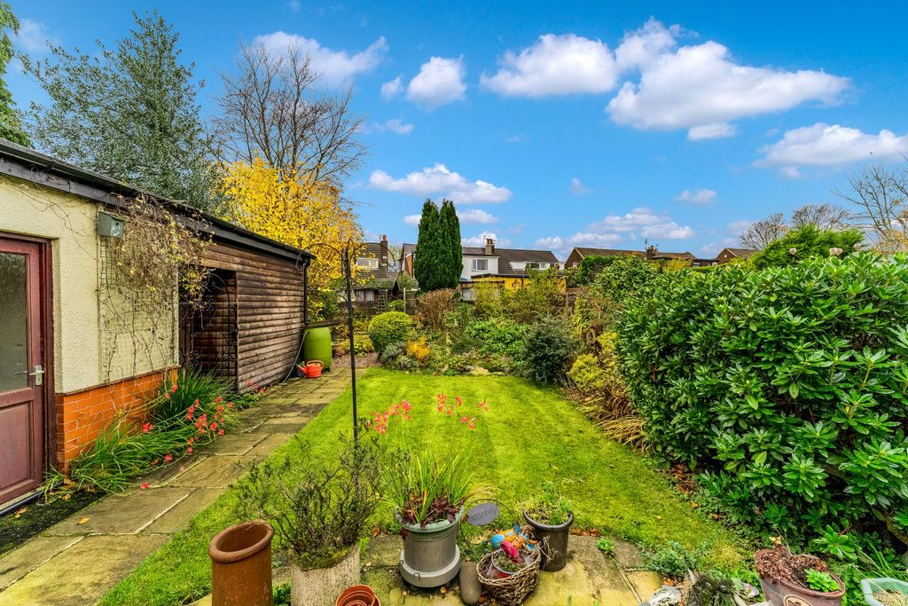 Property photo 2 of 34 4074642