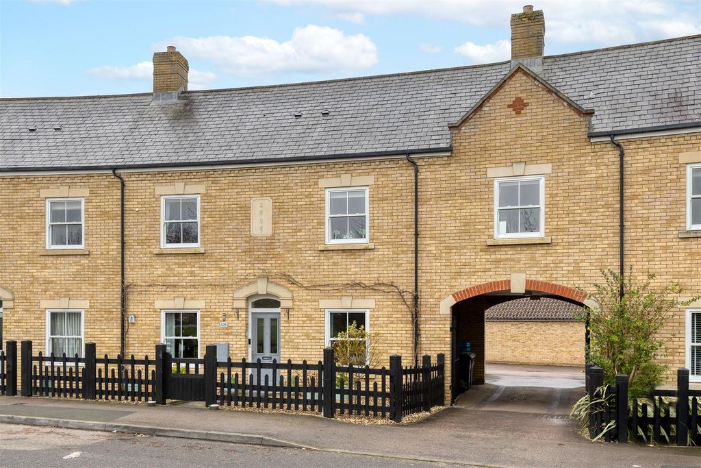 Property photo 1 of 20 Front Aspect