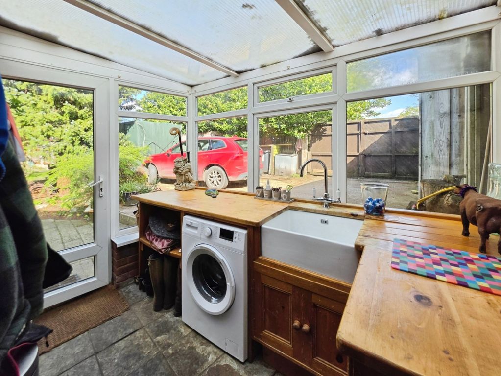 Property photo 3 of 81 Pbox-Img.Jpg