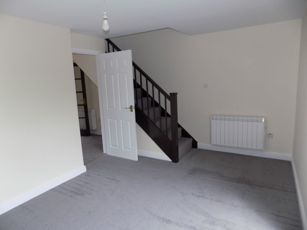 Property photo 3 of 7 Stairs