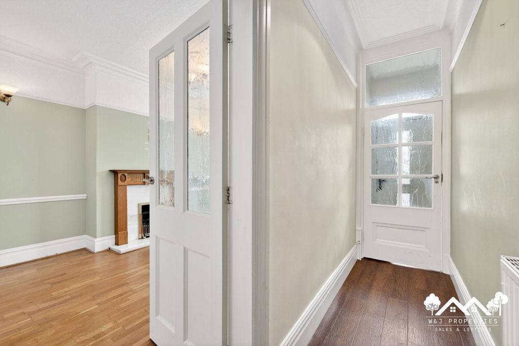 Property photo 3 of 30