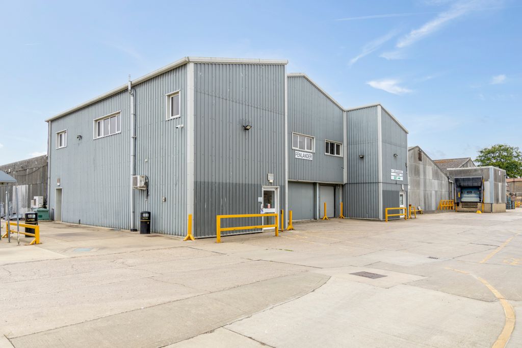 Property photo 1 of 7