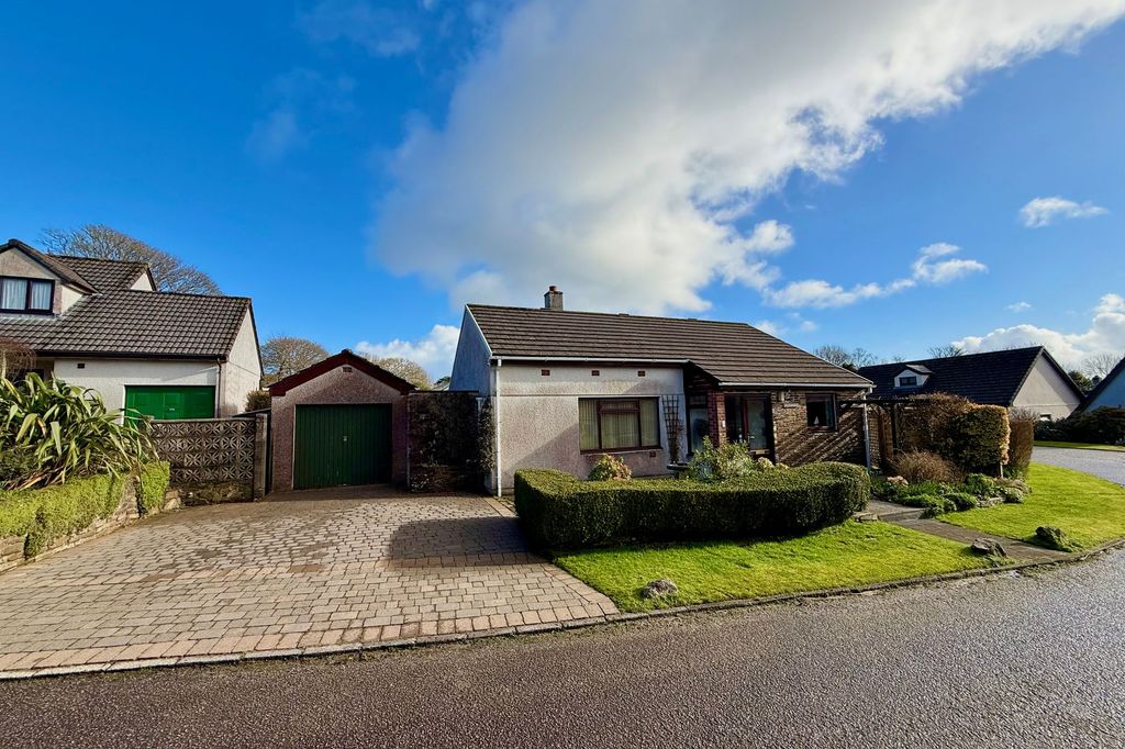 Property photo 1 of 13