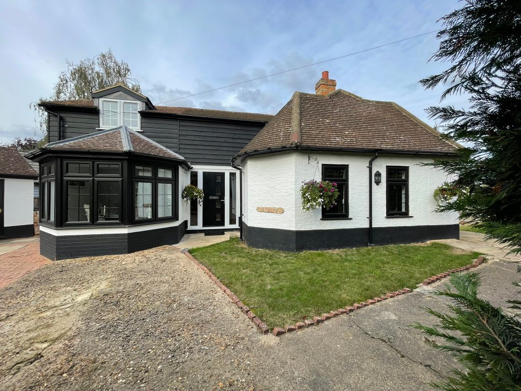 Property photo 1 of 38 Img_4510