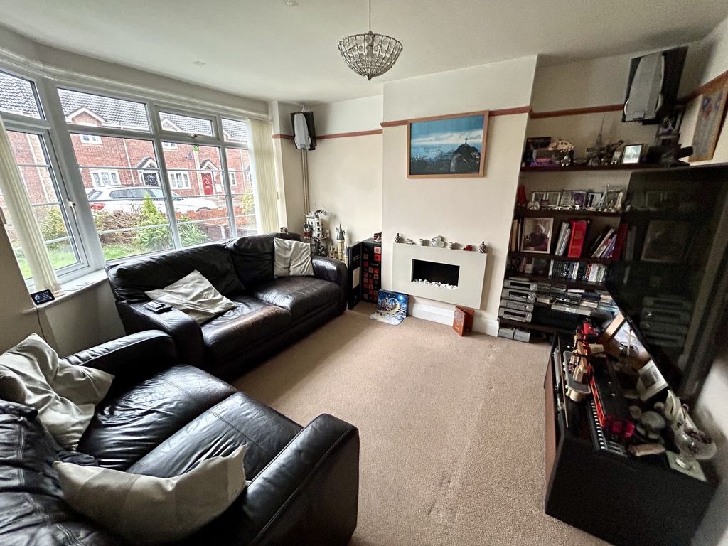 Property photo 2 of 13 Photo 6