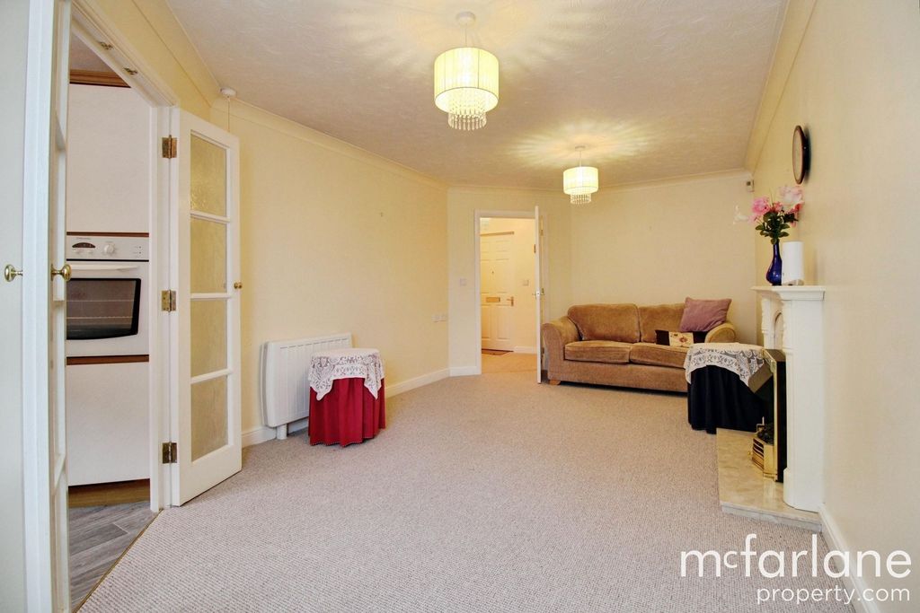 Property photo 3 of 9