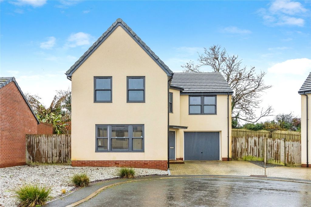 Property photo 1 of 24 Picture No. 04