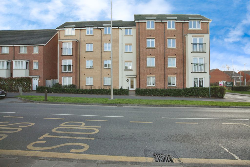 Property photo 2 of 15 Image