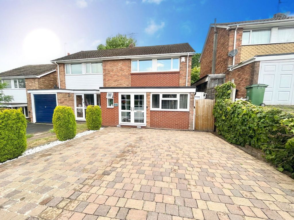 Property photo 1 of 30