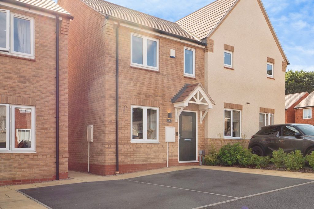 Property photo 1 of 19 Em120093